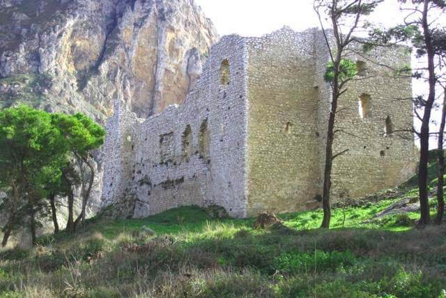 castello di terravecchia Caltavuturo madonie